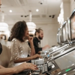 Феномен онлайн-автоматов и цифровая индустрия развлечений